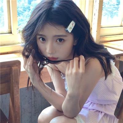 谁在你身边海报