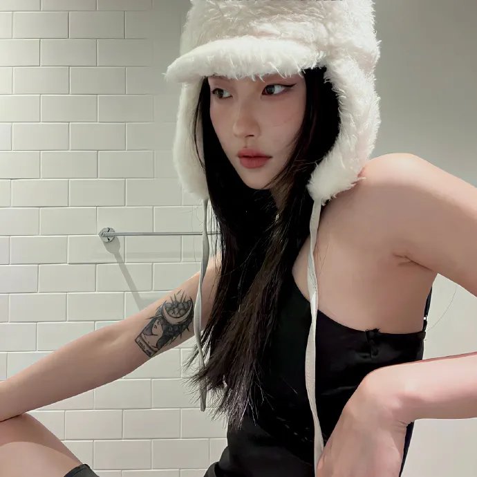 高速婆婆海报