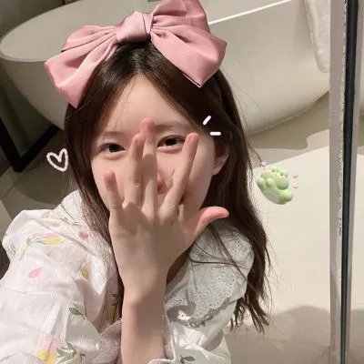 蓝天使海报